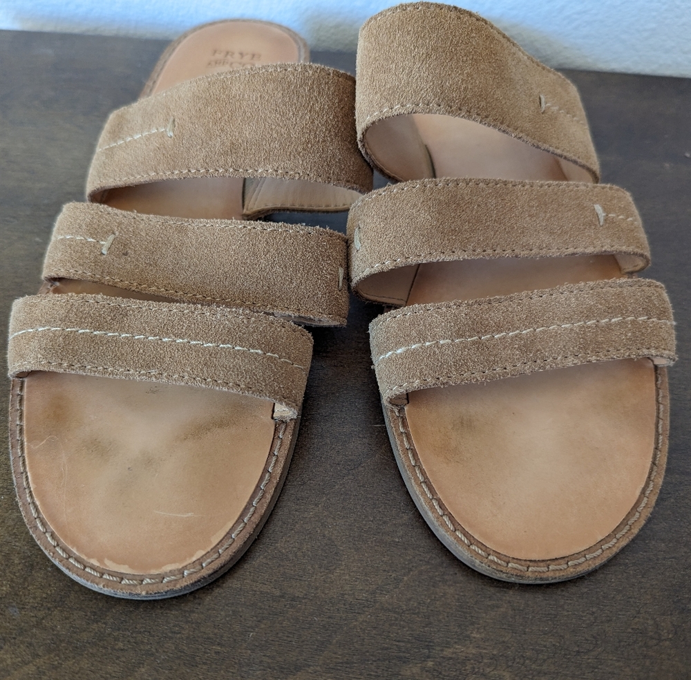 Frye and Co. Evie Three Band Tan Faux Suede Slides Women's Size 7 - Picture 3 of 10